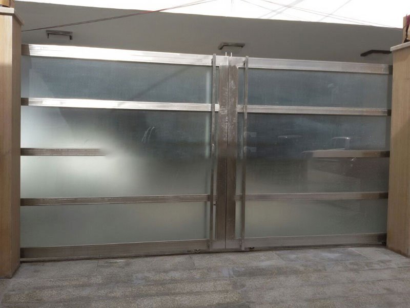 SS Main Gate